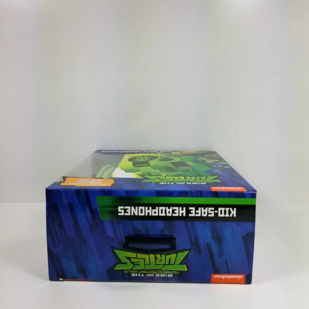 Teenage Mutant Ninja Turtles Kid safe headphones IN BOX Nickelodeon